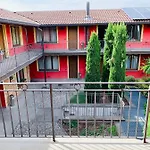 Casa Cleopatra Feriehus *